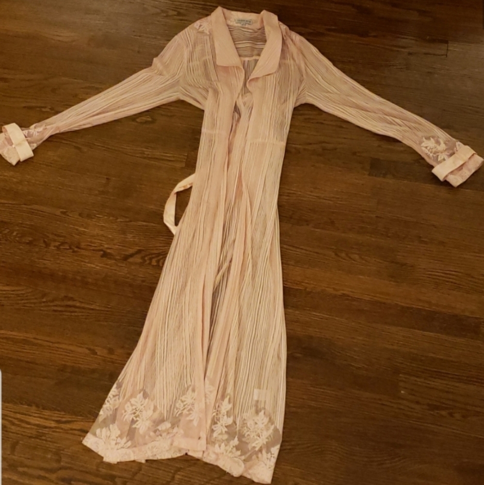🥳 Lace duster 🥳 - Picture 6 of 6